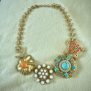 Gorgeous - Stella And Dot - Birds of Paradise Necklace - Vintage